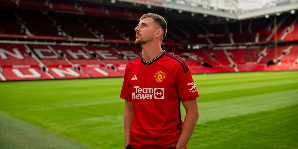 Фердинанд: «Команда пока недостаточно хороша, это на 100% ответственность тен Хага»